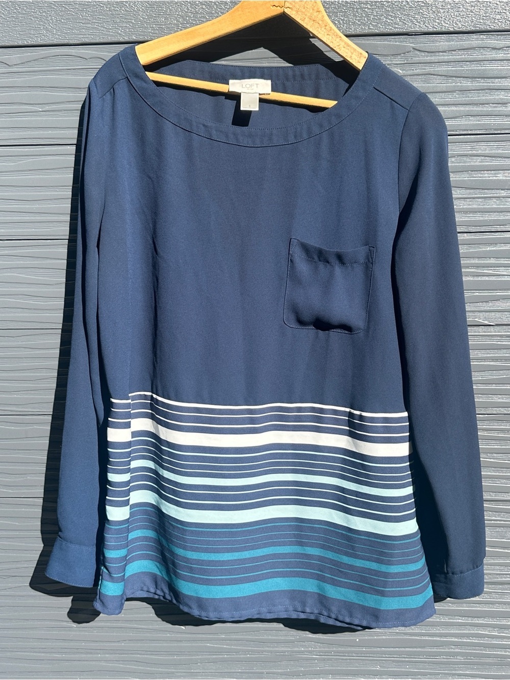 LOFT Blue Blouse Size Small Convertible Sleeve Striped Hem Workwear Top